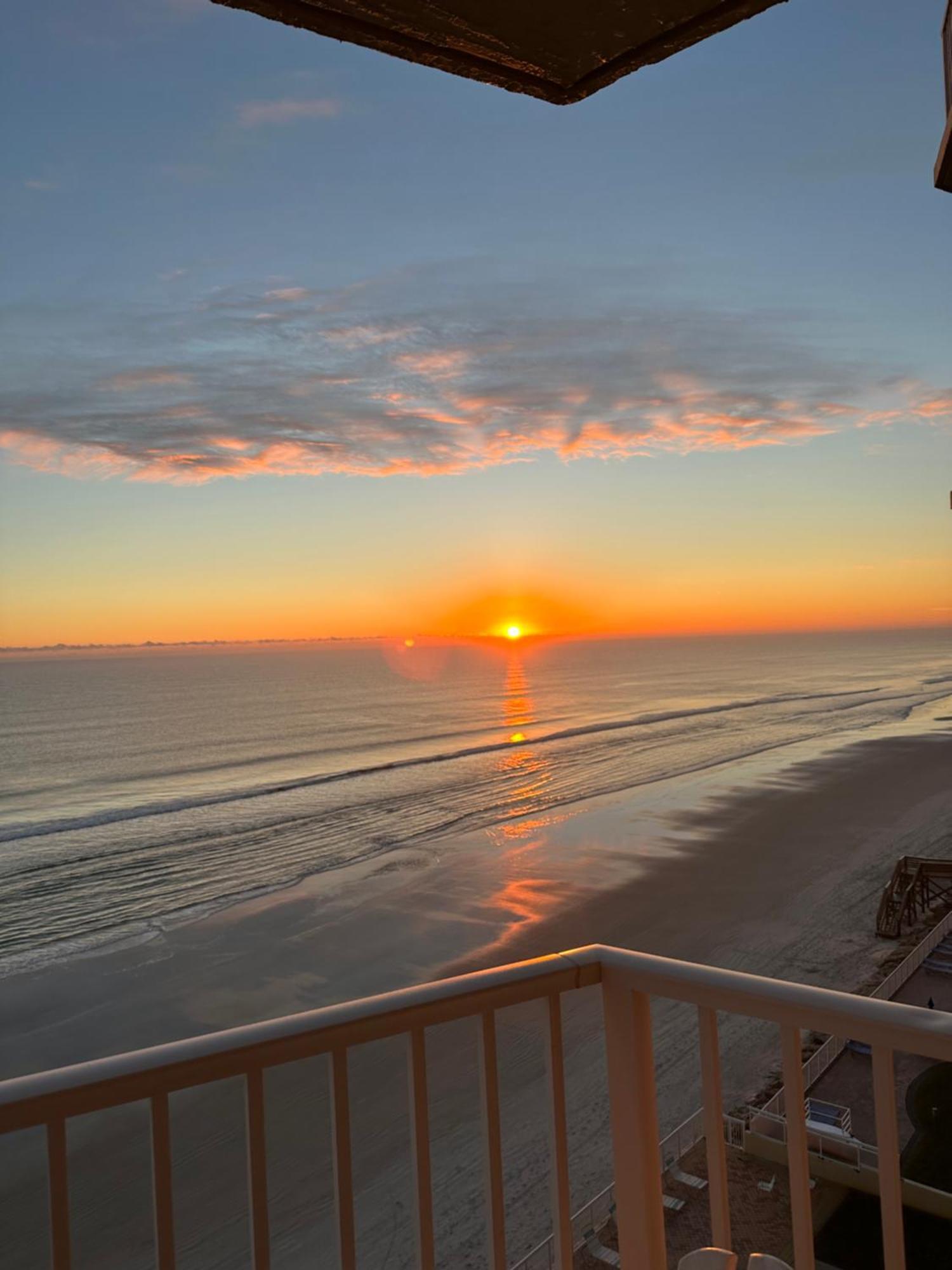 Daytona Beach Shores Ocean Front Balcony 2Beds 2Ba King Ste And 2Queens - Shores Club 805 المظهر الخارجي الصورة